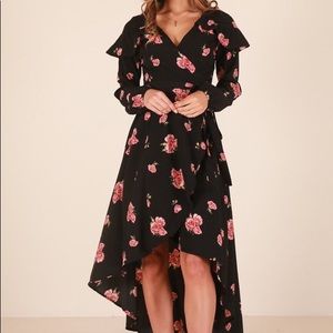 Showpo Break Free Maxi Dress In Black Floral